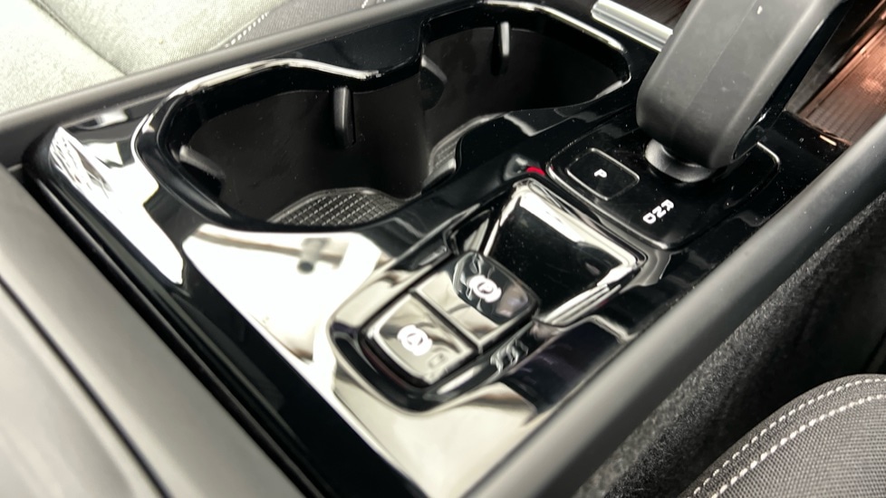 Used Volvo XC40 2022 for sale - 76044213: Photo 27