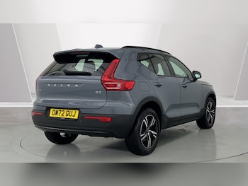 Used Volvo XC40 2022 for sale - 76044213: Photo 2