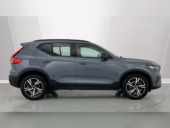 Used Volvo XC40 2022 for sale - 76044213: Photo 3
