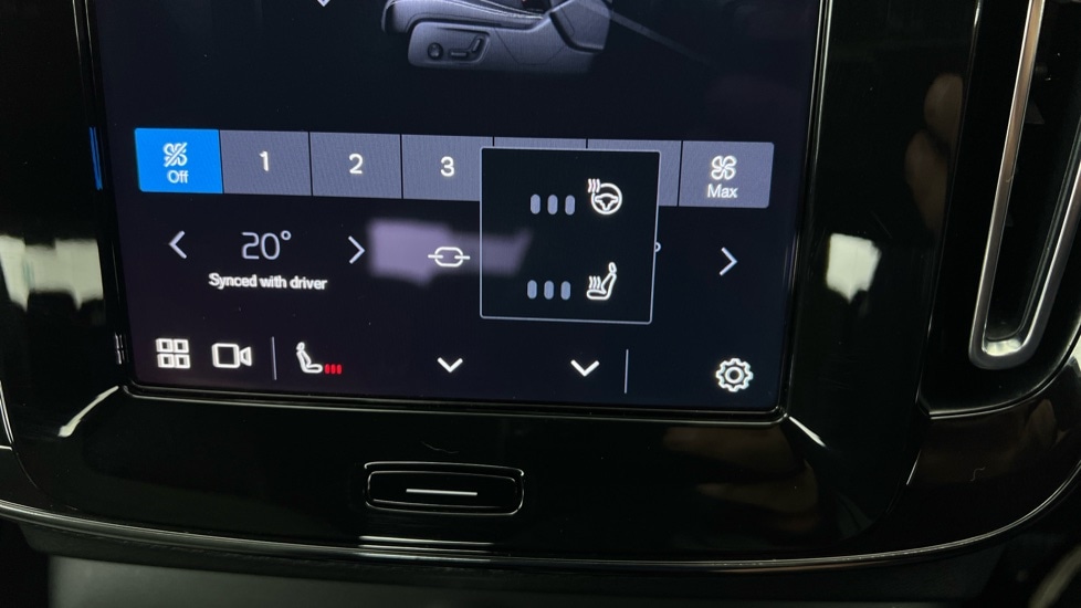 Used Volvo XC40 2022 for sale - 76044213: Photo 53