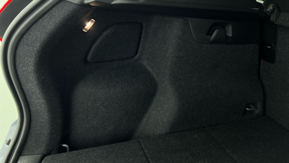 Used Volvo XC40 2022 for sale - 76044213: Photo 57