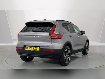 Used Volvo XC40 2025 for sale - 75864807: Photo