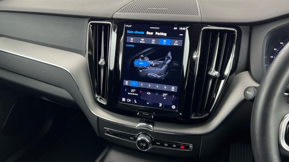 Used Volvo XC60 2023 for sale - 77950567: Photo 48