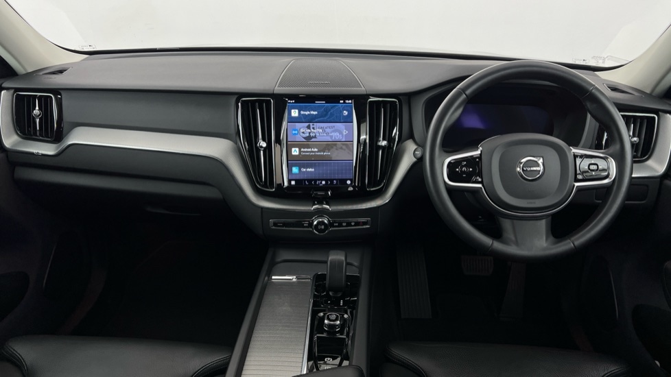 Used Volvo XC60 2023 for sale - 77950567: Photo 5