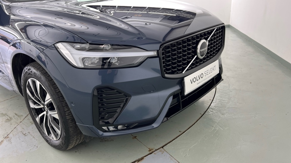 Used Volvo XC60 2023 for sale - 77950567: Photo 65