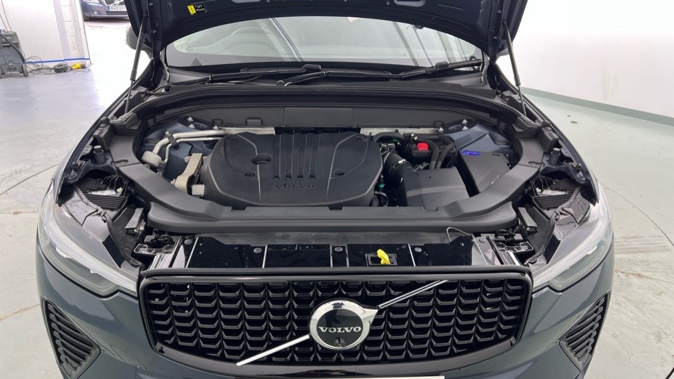 Used Volvo XC60 2023 for sale - 77950567: Photo 69