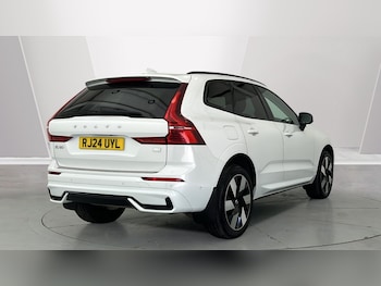 Used Volvo XC60 2024 for sale - 79472449: Photo