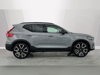 Used Volvo XC40 2026 for sale - 79077712: Photo