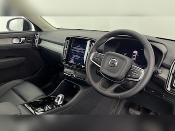 Used Volvo XC40 2026 for sale - 79077712: Photo