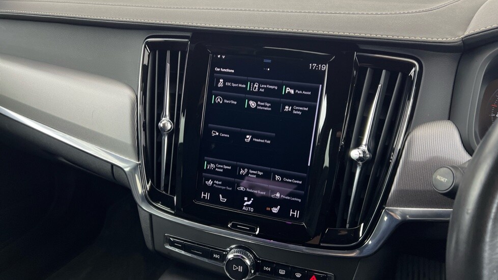 Used Volvo V90 2021 for sale - 77413741: Photo 17