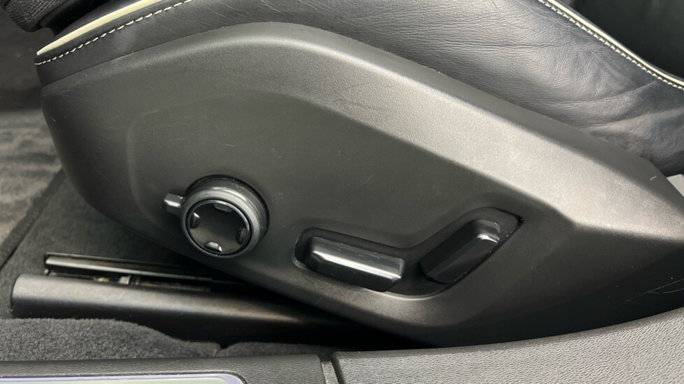 Used Volvo V90 2021 for sale - 77413741: Photo 57