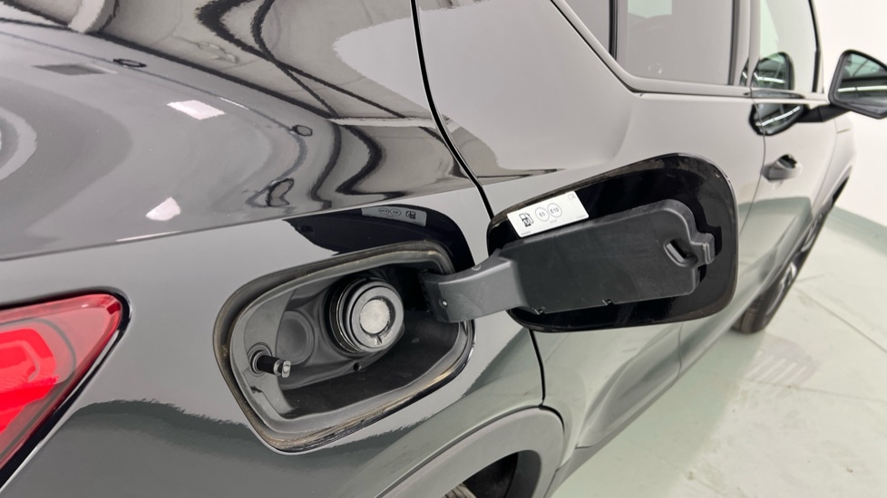 Used Volvo XC40 2021 for sale - 76091999: Photo 16