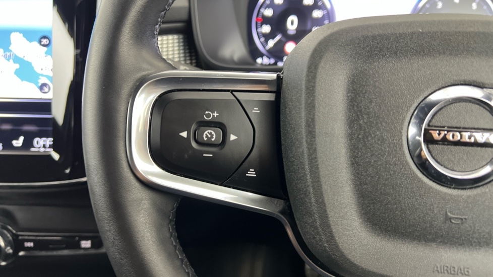 Used Volvo XC40 2021 for sale - 76091999: Photo 21