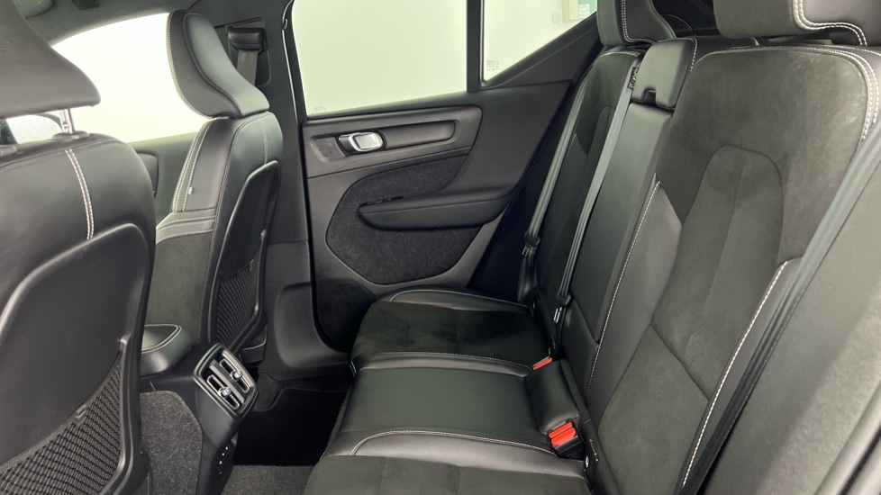 Used Volvo XC40 2021 for sale - 76091999: Photo 33