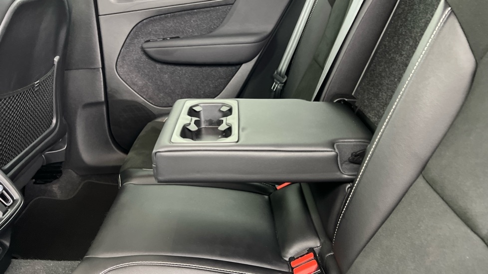 Used Volvo XC40 2021 for sale - 76091999: Photo 34