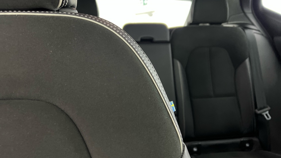 Used Volvo XC40 2021 for sale - 76091999: Photo 37