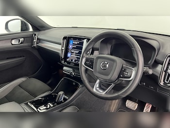 Used Volvo XC40 2021 for sale - 76091999: Photo 4