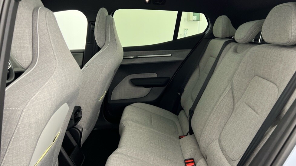 Used Volvo EX30 2025 for sale - 77480242: Photo 33