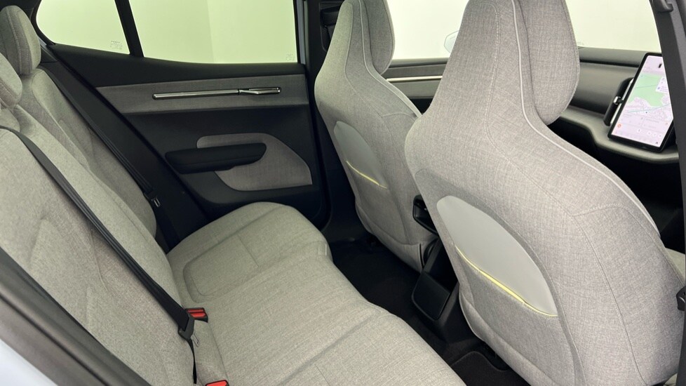 Used Volvo EX30 2025 for sale - 77480242: Photo 6