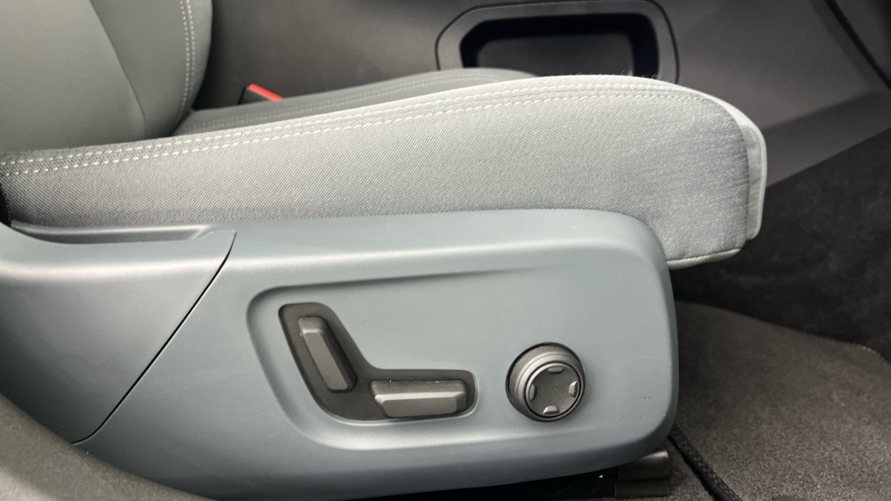 Used Polestar Polestar 2 2024 for sale - 76722119: Photo 40