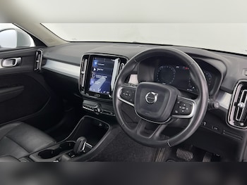 Used Volvo XC40 2018 for sale - 75815597: Photo