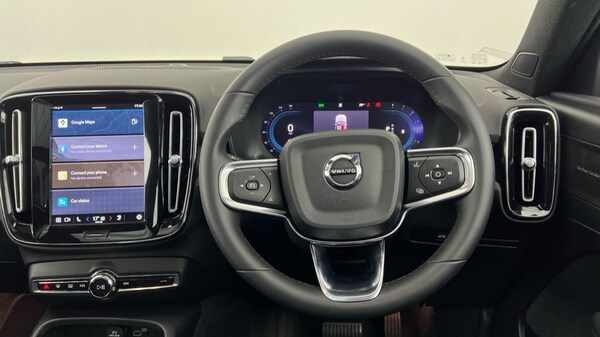 Used Volvo XC40 2024 for sale - 75558628: Photo 10