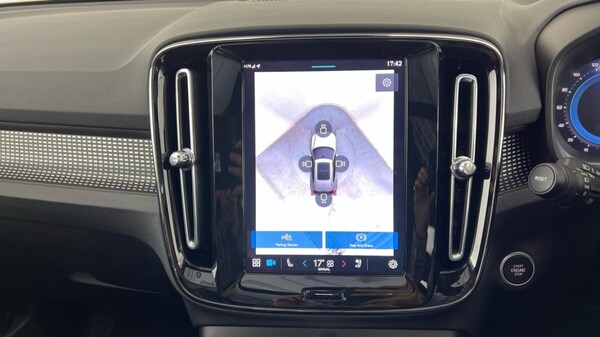 Used Volvo XC40 2024 for sale - 75558628: Photo 17