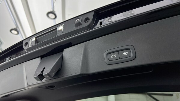 Used Volvo XC40 2024 for sale - 75558628: Photo 33