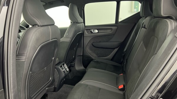 Used Volvo XC40 2024 for sale - 75558628: Photo 34