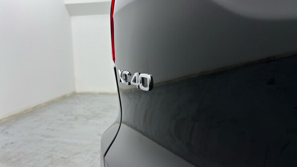 Used Volvo XC40 2024 for sale - 75558628: Photo 39