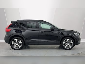 Used Volvo XC40 2024 for sale - 75558628: Photo