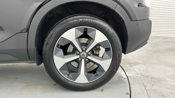 Used Volvo XC40 2024 for sale - 75558628: Photo 44