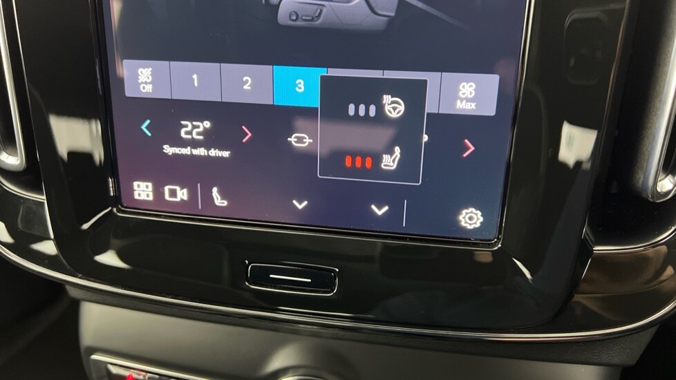 Used Volvo XC40 2024 for sale - 75558628: Photo 48