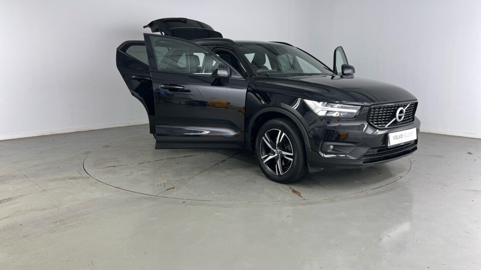 Vehicle 33