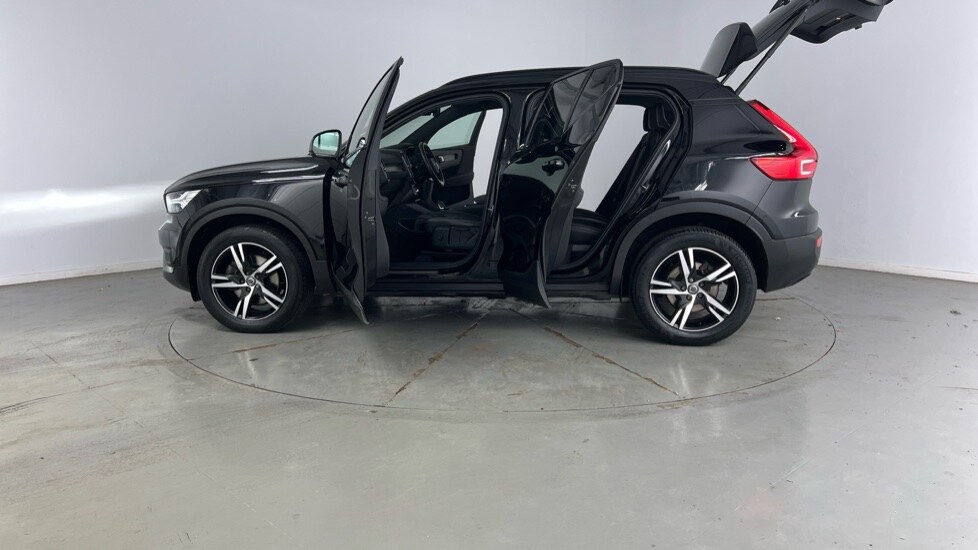 Vehicle 47