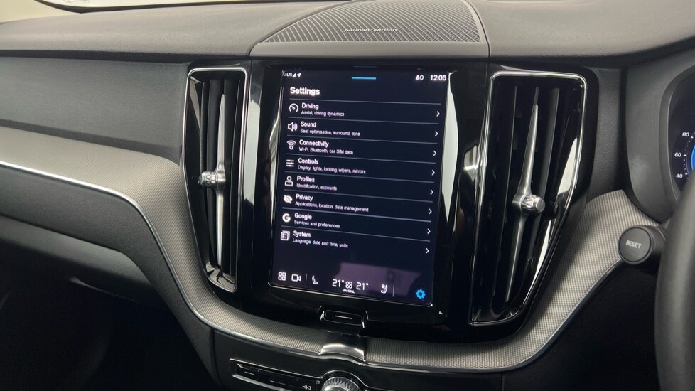 Used Volvo XC60 2024 for sale - 76664516: Photo 16