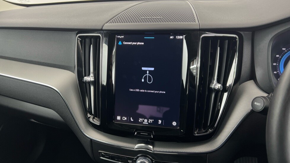 Used Volvo XC60 2024 for sale - 76664516: Photo 43