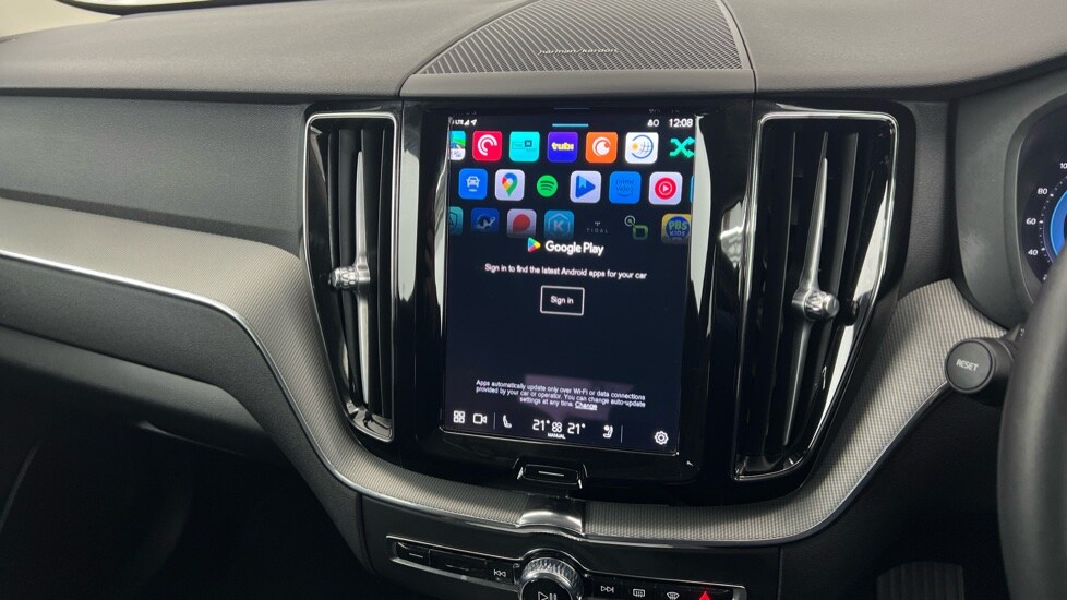 Used Volvo XC60 2024 for sale - 76664516: Photo 44