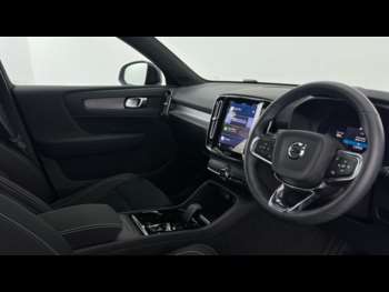 Used Volvo XC40 2024 for sale - 75121168: Photo