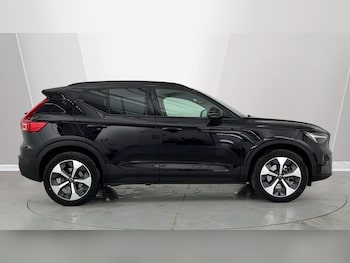 Used Volvo XC40 2023 for sale - 78307795: Photo