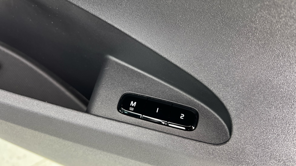 Used Polestar Polestar 2 2025 for sale - 76669833: Photo 39