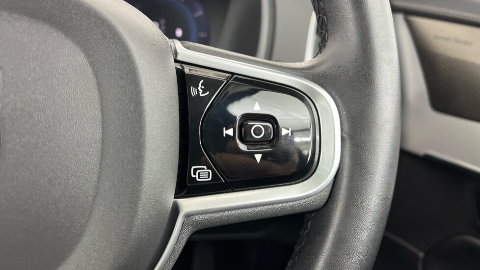 Used Volvo XC90 2022 for sale - 76999342: Photo 22