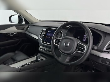 Used Volvo XC90 2022 for sale - 76999342: Photo