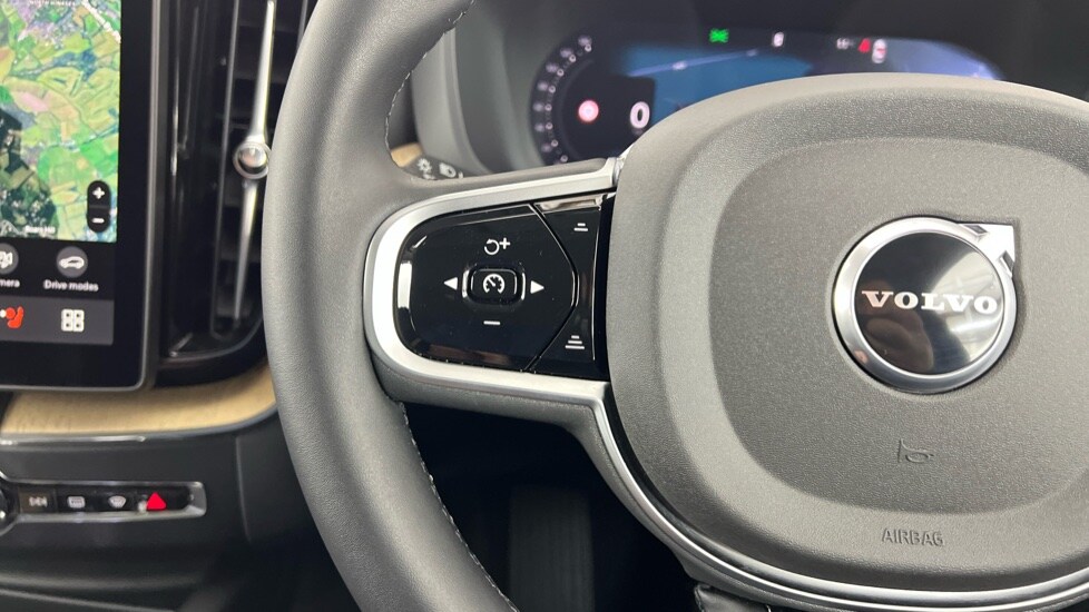 Used Volvo XC60 2025 for sale - 77755678: Photo 21