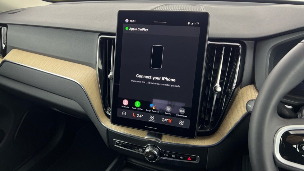 Used Volvo XC60 2025 for sale - 77755678: Photo 45