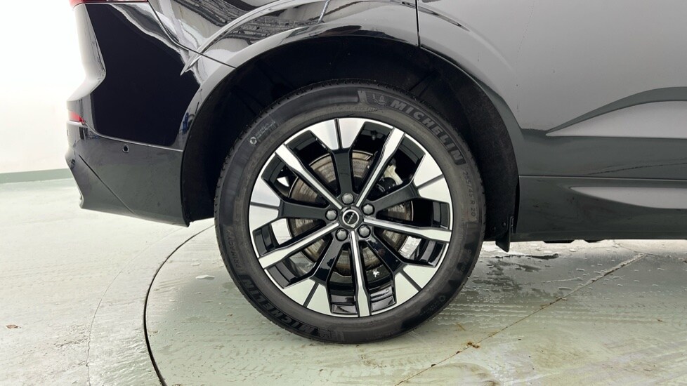 Used Volvo XC60 2025 for sale - 77755678: Photo 9