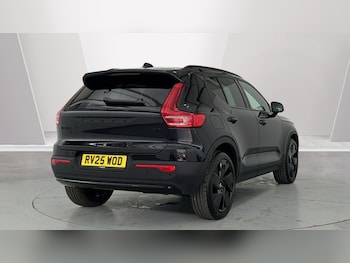 Used Volvo XC40 2025 for sale - 78706496: Photo