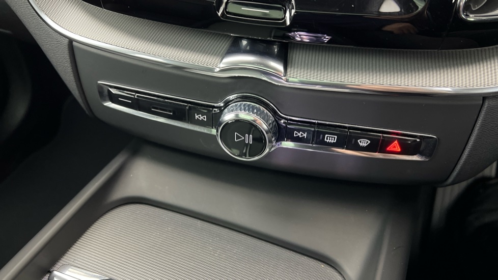 Used Volvo XC60 2025 for sale - 78158629: Photo 52