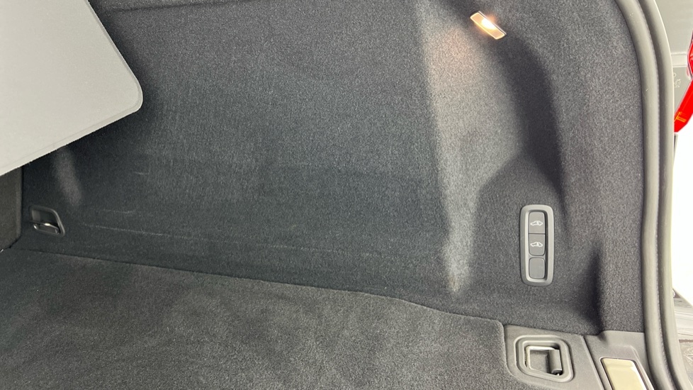 Used Volvo XC60 2025 for sale - 78158629: Photo 59