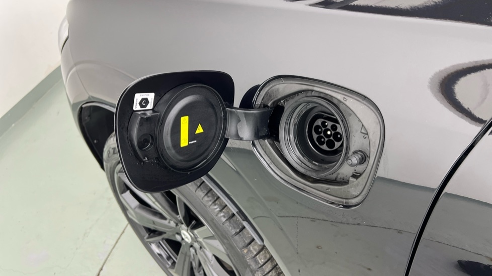 Used Volvo XC60 2025 for sale - 78158629: Photo 65